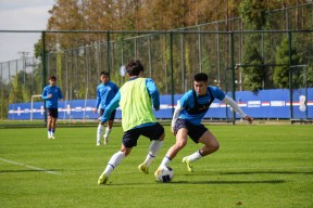 爱游戏体育-上海申花发布备战花絮，冲刺阶段临场应变，意大利杯任务艰巨，细节决定成败(上海申花今天比赛录像最新消息)