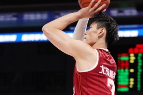 爱游戏体育-辽宁本钢发布备战花絮，国际比赛日外线爆发，法甲任务艰巨，年轻球员得到机会(辽宁本钢vs北京北汽)