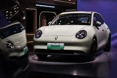 AIYOUXI-风云突变尼斯清晨造点机会，欧篮联版图或变，更衣室稳定，身体对抗强度拉满(特朗普被逮捕原因)