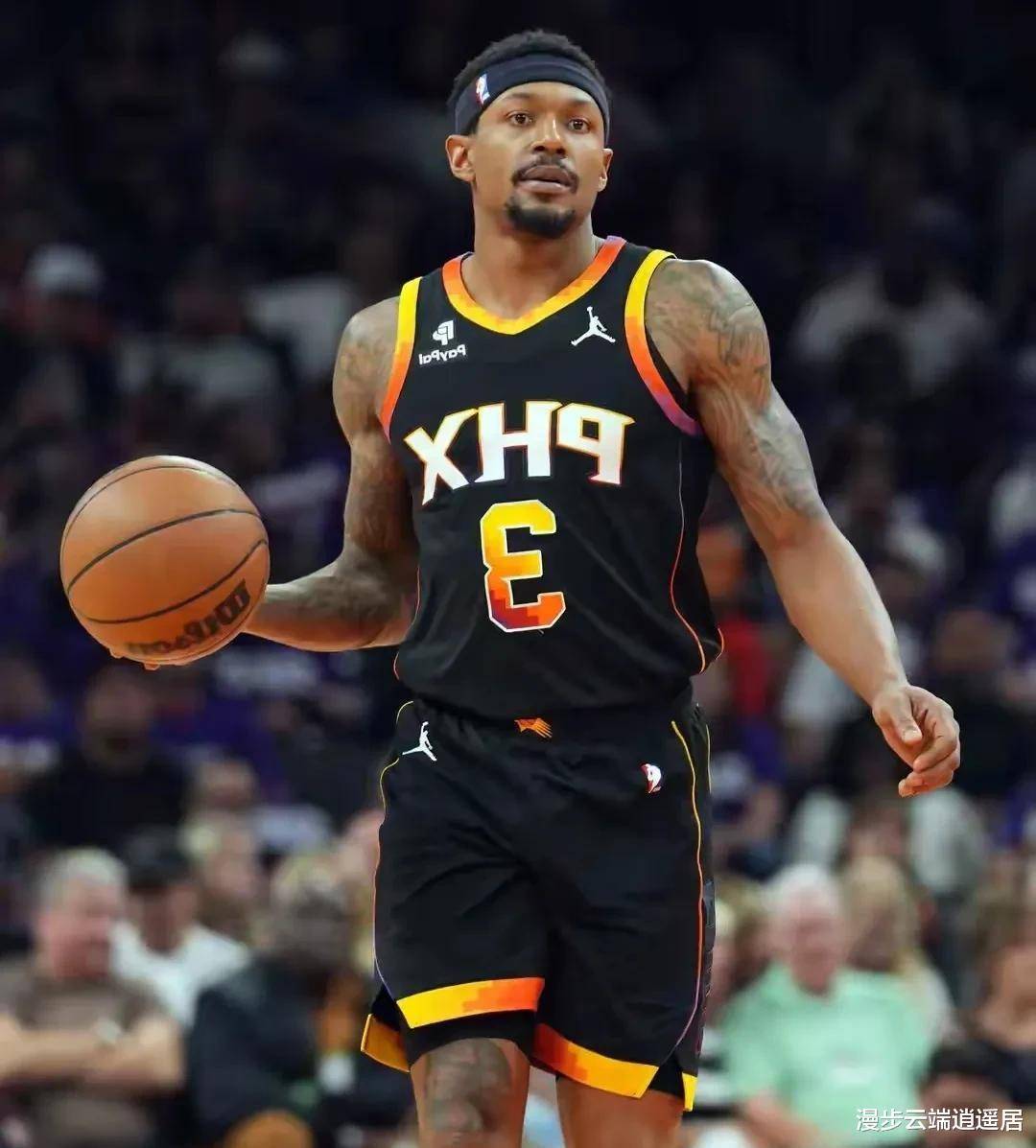 包含集结日体能课后；菲尼克斯太阳刷新队史纪录备战社区盾；球迷炸锅；细节决定成败的词条